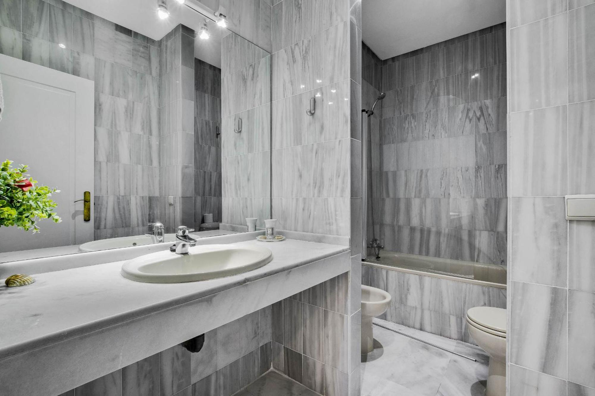 Apartamento Para 6 Con Wifi, Ac, Piscina Y Parking Gratis 贝纳尔马德纳 外观 照片